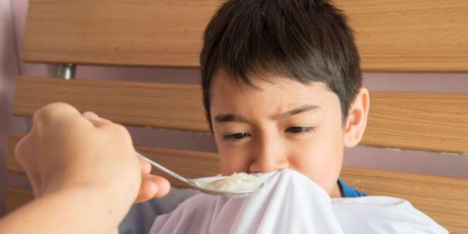 Panas Dalam Bikin Si Kecil Susah Makan? Begini Mengatasinya
