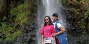 Cantiknya Putri Elly Sugigi, Bak Model Papan Atas