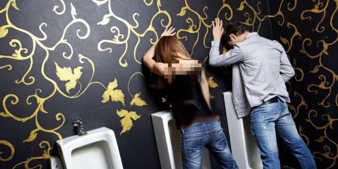 Heboh Wanita Kencing Sambil Berdiri di Toilet Pria