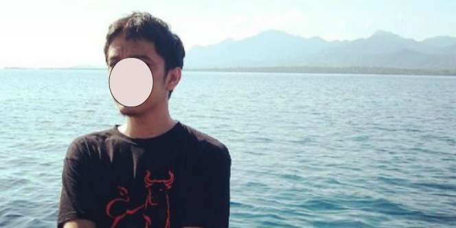 Lama Tak Muncul, Aktor Ganteng Ini Tahu-tahu Gelar Pertunangan