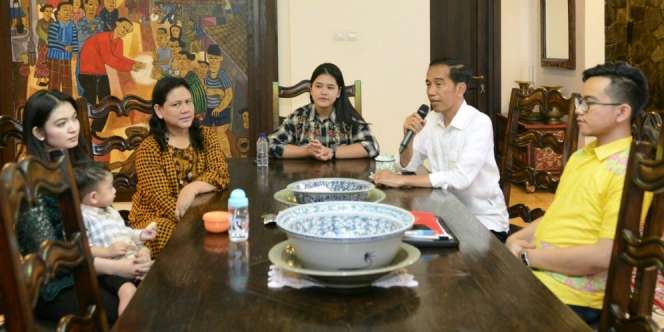 Jokowi Tak Ambil Cuti Jelang Pernikahan Kahiyang-Bobby