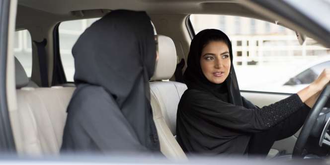 Jangan Sembarangan Rekam Wanita Saudi yang Mengemudi