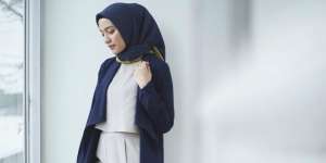 Mega Iskanti: Jumpsuit Bisa Buat Acara Formal
