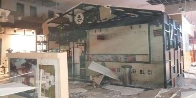 Ambon Diguncang Gempa 5 Kali, Atap Mall Sampai Ambrol