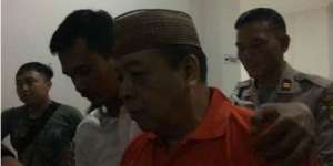 Berakhir! Aksi Anwari, Si Dokter Penentang Pistol