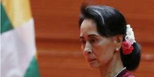 Penuh Rahasia, Aung San Suu Kyi Akhirnya Datangi Desa Rohingya