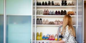 Hanna HM: Cara Tepat Simpan Sepatu Agar Awet
