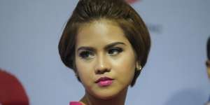 Riasan Pengantin Mytha 'Mamamia' Bikin Pangling