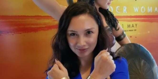 `Tata Cahyani, Mantan Tommy Soeharto yang Secantik Gal Gadot`