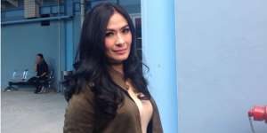 Dicap Sombong Tak Hadiri Undangan Jokowi, Ini Kata Iis Dahlia