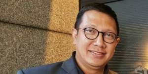 Benda Kecil yang Selalu Temani Menteri Lukman