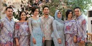 Sepatu Sederhana Nagita Ini Harganya...