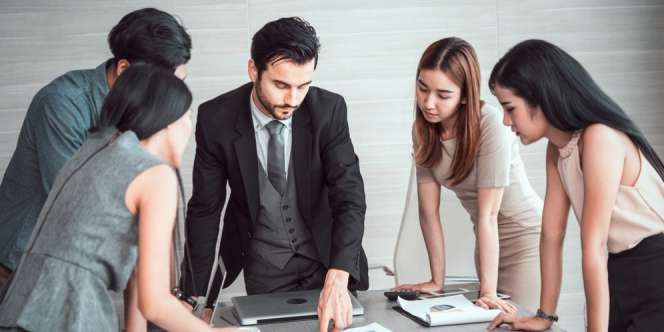 3 Tips Bekerja dengan Orang Lain dengan Mudah