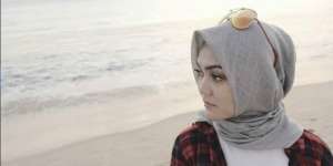 Tangis Rina Nose Ungkap Reaksi Orang Tua