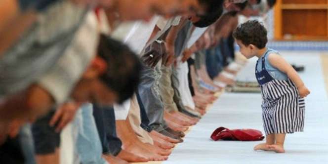Mengucap Hamdalah Usai Sholat, Bolehkah?