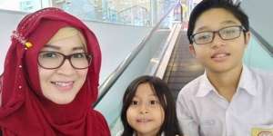 Anak Pacaran di Usia 13 Tahun, Ini Penjelasan Okie Agustina