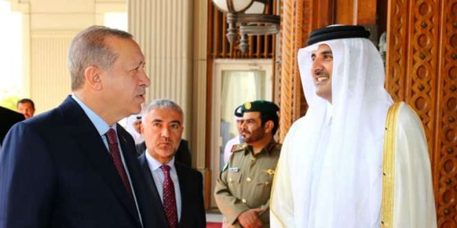Erdogan Bantu Qatar, Saudi Meradang