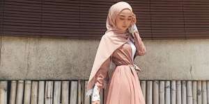 Vita Masli: Kiat Cantik Pilih Baju Muslim untuk Pesta