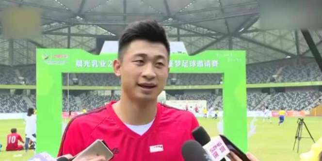 Atlet Sepakbola Jadi Bintang, Penyebabnya Mengharukan