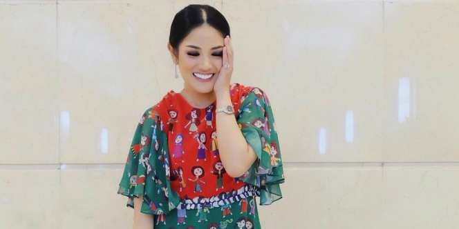 Pakai Baju Mirip Anak-anak, Nindy Ayunda Panen Pujian