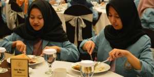 SHS Tawarkan Paket 'Table Manner' Halal untuk Para Muslim