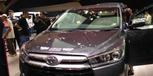 Wuling Disebut Calon Pesaing Mobil MPV, Ini Jawab Toyota