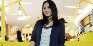 Baju Hitam Nagita Slavina Bikin Warganet Salah Fokus