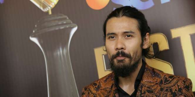 Chicco Jerikho Sayang Tiang Listrik