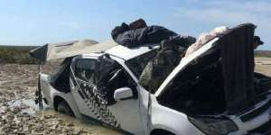 Terjebak 4 Hari dalam Mobil, Dikepung Buaya Lapar