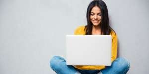 Tiananda: Cara Mudah Bikin Portabel Meja Laptop
