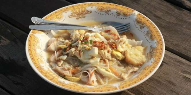 Soto Yana Yani Sajikan Sensasi Beda Kuliner Tepi Sungai