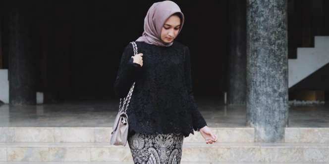 Zsalsa Nadila: Nuansa Monokromatik Kebaya Modern untuk Pesta