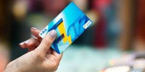 Ada Biaya 0,15% Tiap Gesek Debit, Ini Penjelasan BCA