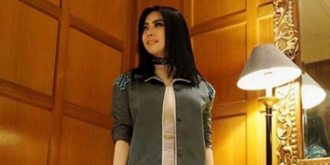 Bikin Melongo, Sekali Posting Syahrini Dapat Rp500 Juta