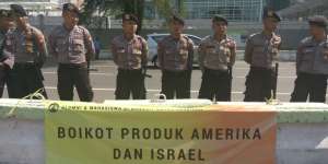 Perwakilan Demonstran Diizinkan Masuk ke Kedubes AS
