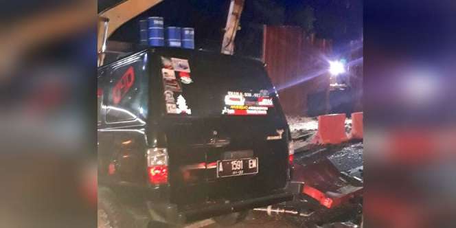 Detik-detik Kecelakaan di Tol Cawang, 14 Luka-luka