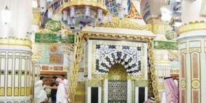 Mihrab Rasulullah Kembali Digunakan di Masjid Nabawi