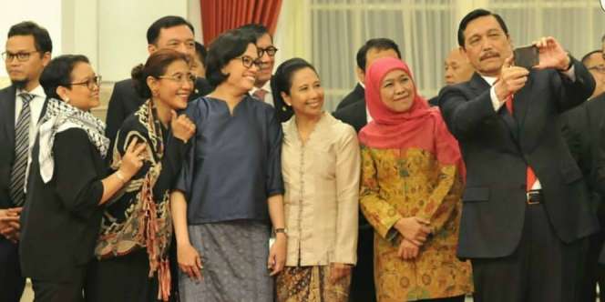 Gaya Kompak 'Srikandi-srikandi' Jokowi