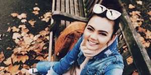 Plesir ke London, Lihat Tas LV Rina Nose Berharga Selangit