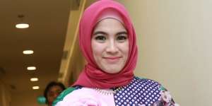 Gaya Hijab Alyssa Soebandono, Tak Ribet Tapi Kece