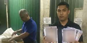 Ribuan Keping CD Film Asusila Disita Polisi