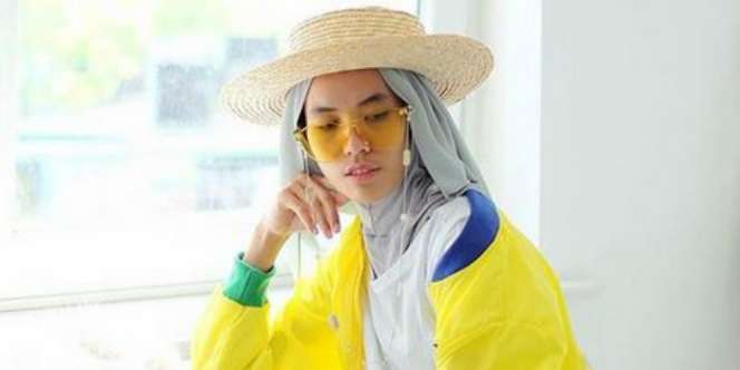 Tampil Kece dengan Warna Kuning Tanpa Bikin Norak!