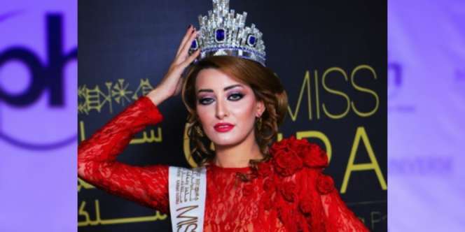 Salah Ajak Teman Selfie, Wanita Tercantik Irak `Diusir`