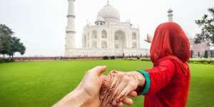 5 Ide Mahar Unik Buat Para Traveler yang Mau Nikah