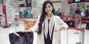Liburan Tahun Baru, Artis Cantik Ini Boyong Keluarga ke Jepang