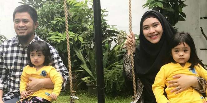 Trik Oki Setiana Dewi Agar Buah Hatinya Cinta Alquran