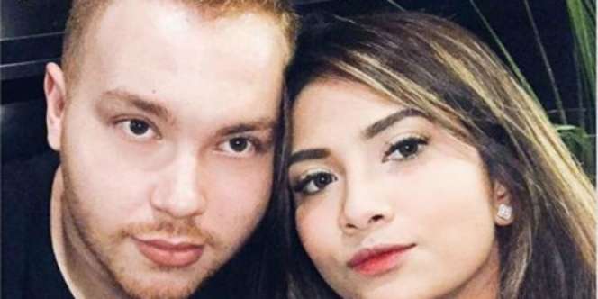 Dapat Kejutan dari Pacar, Penampilan Vanessa Angel Bikin Geger