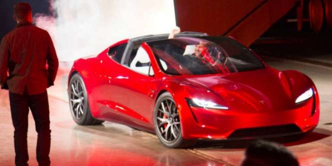 Miliarder Ini Ingin Kirim Mobil Mewah ke Mars, Buat Apa?