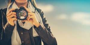 Jual 1 Foto Hasil Jepretan Ponsel Bisa Biayai Kuliah