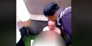 Penyemprot Air Kencing di Masjid Kubah Emas Ternyata...